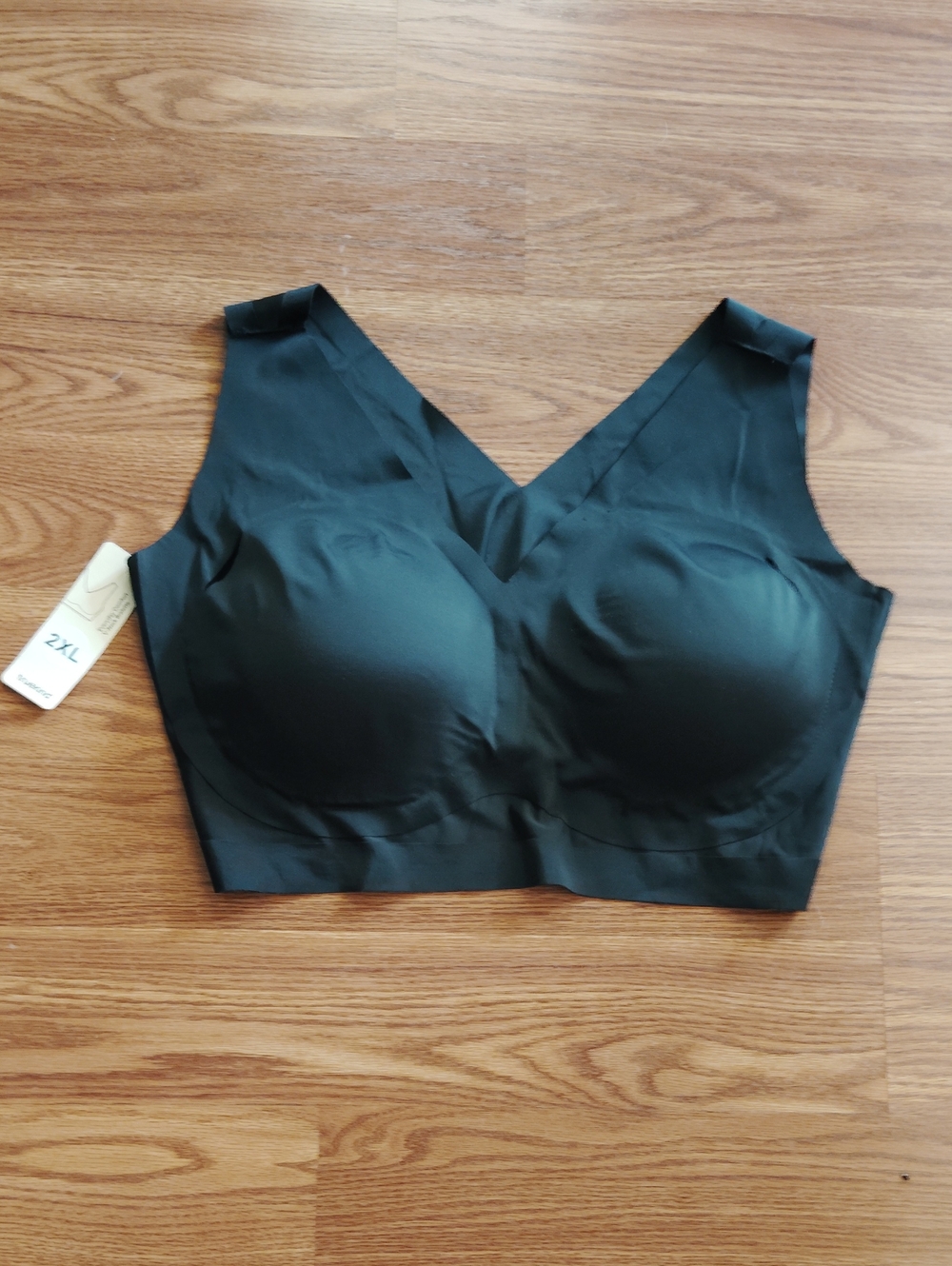 TrueKind Women's Seamless Black V-Neck Wireless Bra - 2XL
